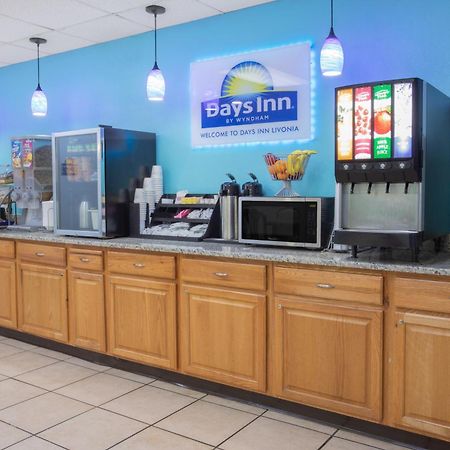 Travelodge By Wyndham Livonia Canton Novi Detroit Area Exterior foto